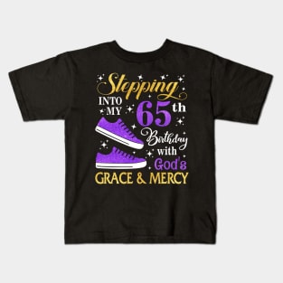 Stepping Into My 65th Birthday With God's Grace & Mercy Bday Kids T-Shirt